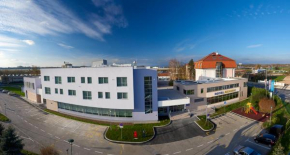  Hotel Europa  Карловац